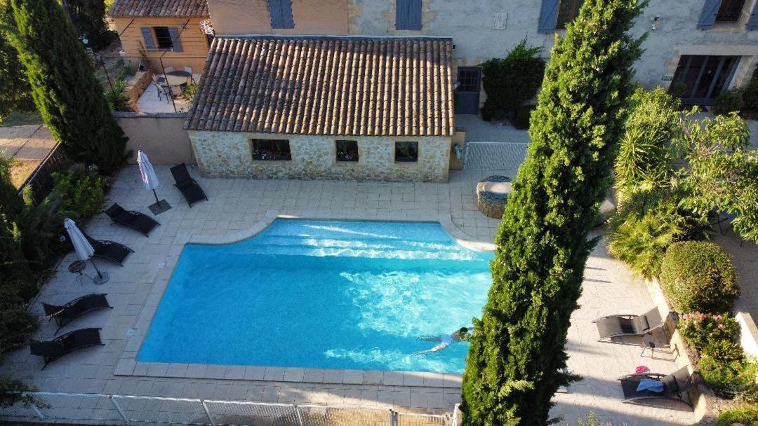 Le Mas Des Vergers Salon-de-Provence Exterior photo